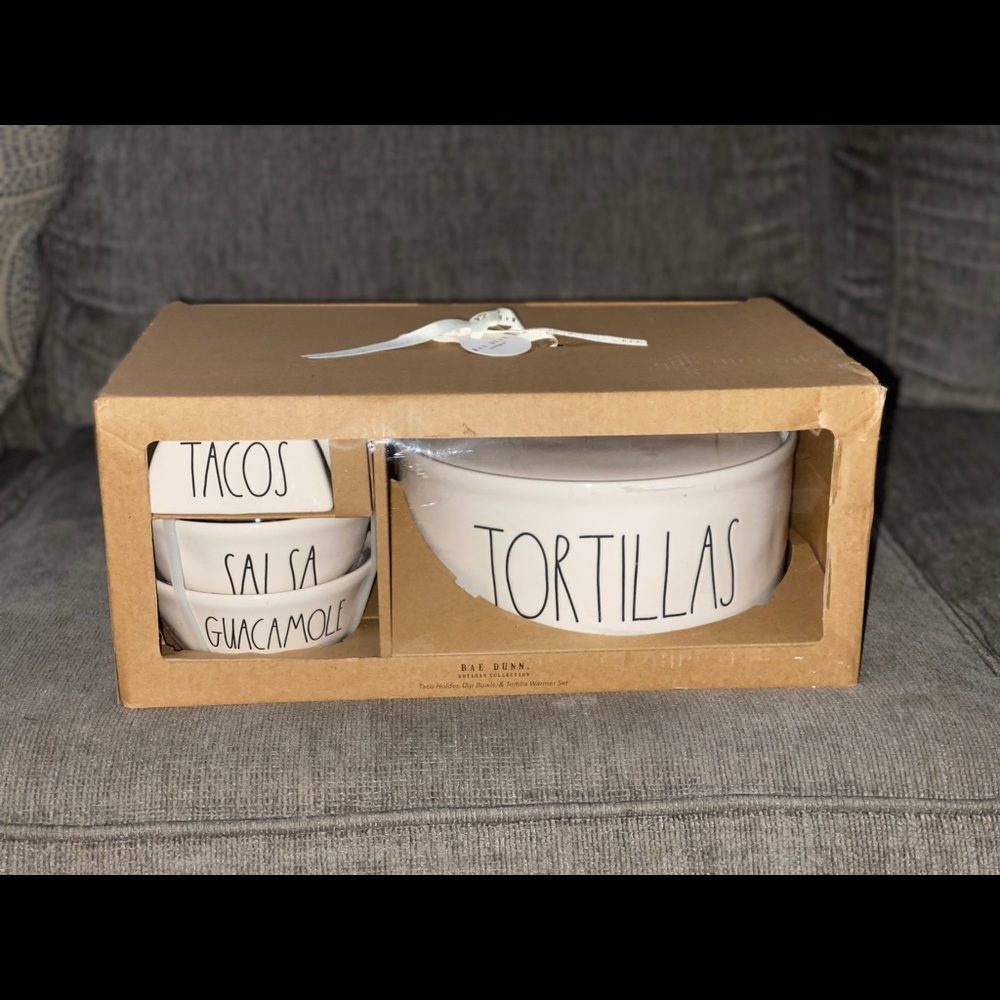 Rae Dunn Taco Set